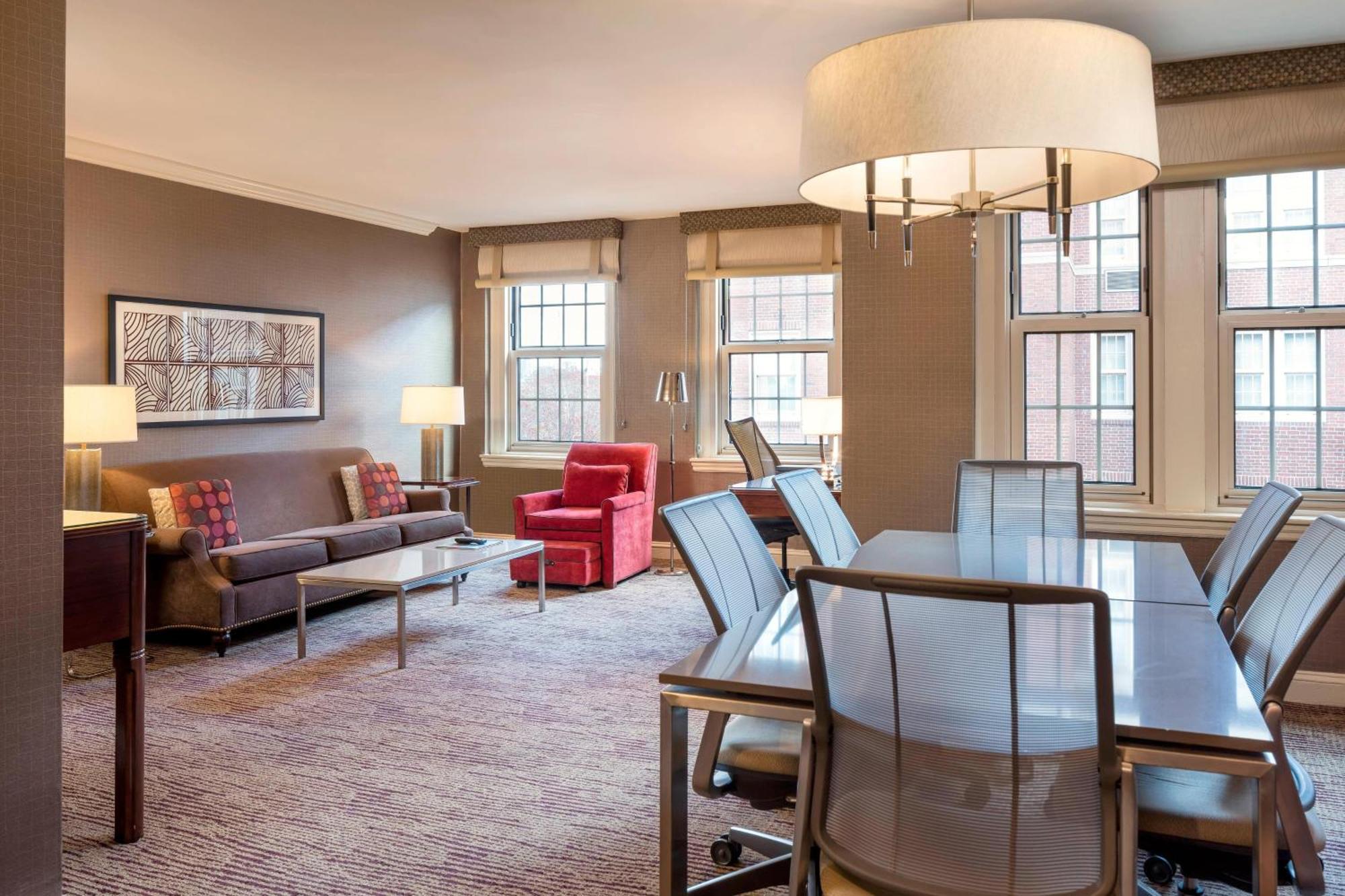 Sheraton Commander Hotel Cambridge Esterno foto