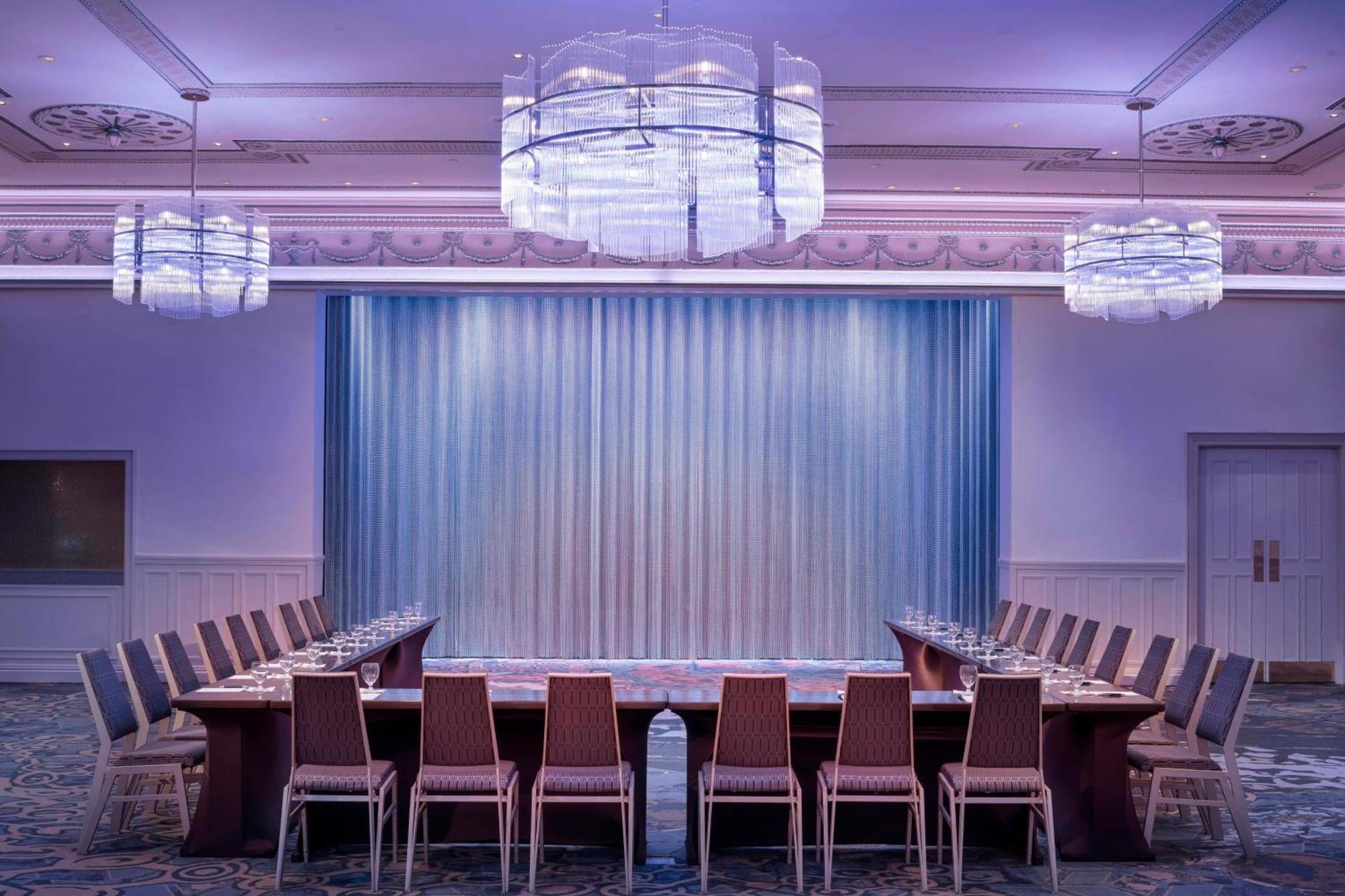 Sheraton Commander Hotel Cambridge Esterno foto